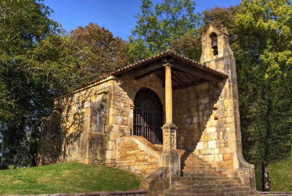 Apartamentos Rurales La Caviana Onís Eksteriør billede