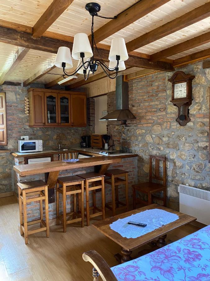 Apartamentos Rurales La Caviana Onís Eksteriør billede
