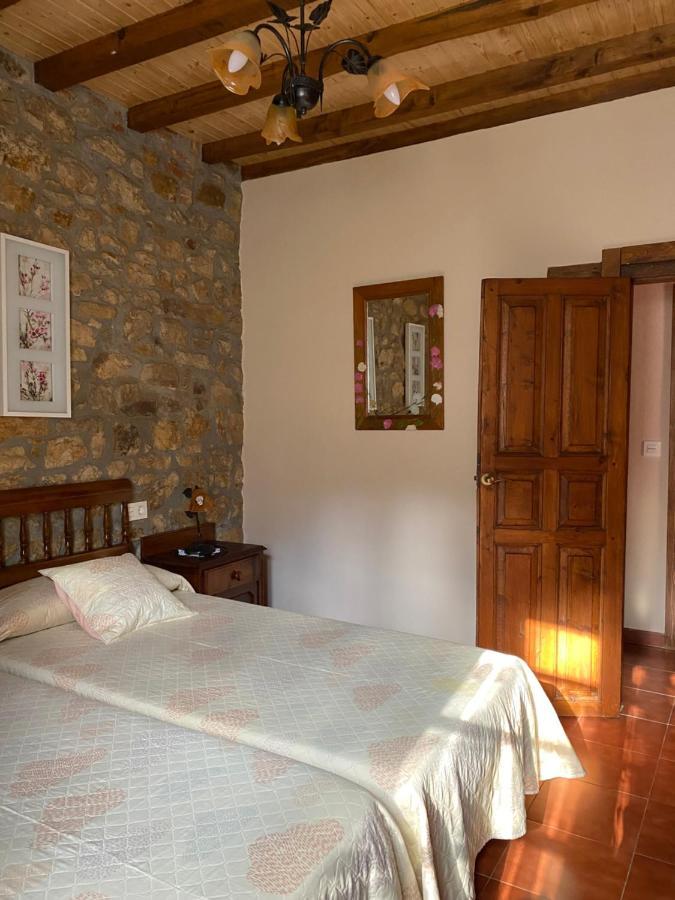 Apartamentos Rurales La Caviana Onís Eksteriør billede